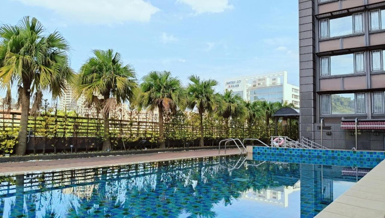 S Aura Hotel Taipei Eksteriør billede