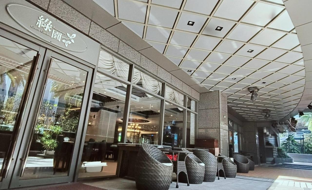 S Aura Hotel Taipei Eksteriør billede